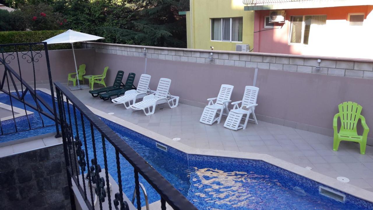 Appartement Студия В Комплексе Rozali à Varna Extérieur photo