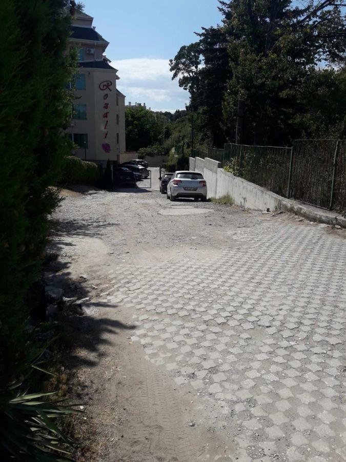 Appartement Студия В Комплексе Rozali à Varna Extérieur photo