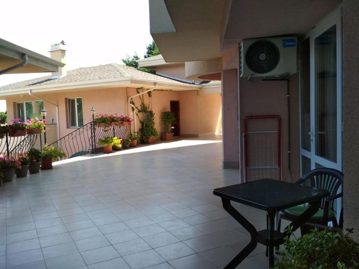 Appartement Студия В Комплексе Rozali à Varna Extérieur photo